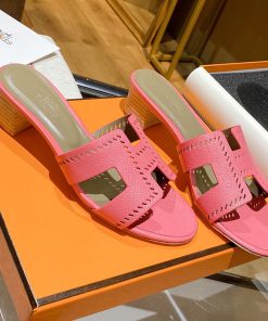 Hermes Oasis Slides Women Hollow Leather In Pink