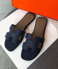 Hermes Oran Slides Women Grain Calfskin In Navy Blue