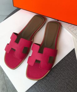 Hermes Oran Slides Women Grain Calfskin In Rose