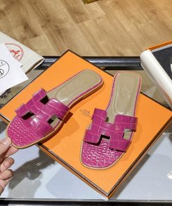 Hermes Oran Slides Women Alligator Leather In Rose