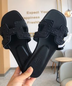 Hermes Oran Slides Women Glitter Leather With Pearl In Black