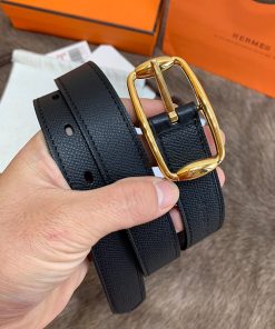Hermes Pin Belt Epsom Calfskin In Black Gold