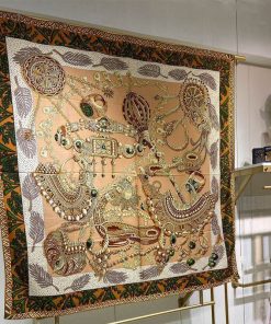 Hermes Zenobie Reine De Palmyre Shawl 140 In Beige